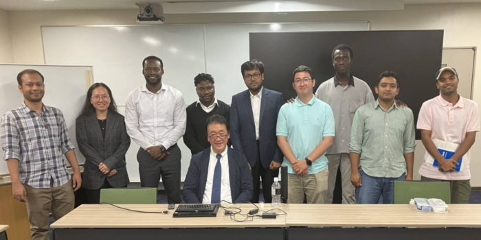 Mr. Yasuo Izumi deliverd a lecture on “Career Opportunities at Multilateral Development Banks (WBG, ADB, AfDB, IDB, and EBRD)”