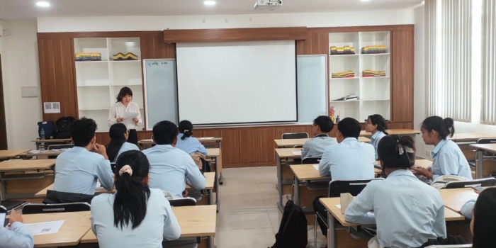 Internship Experience at Ministry of Education, Youth and Sport, Cambodia (Runjing GUO)